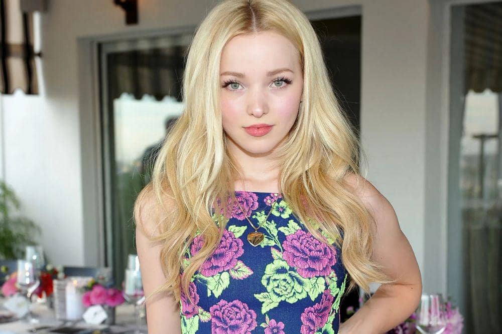 Profil Dove Cameron