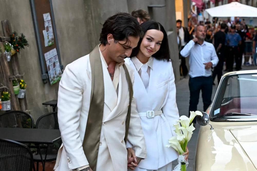 Dove Cameron dan Damiano David Resmi Menikah