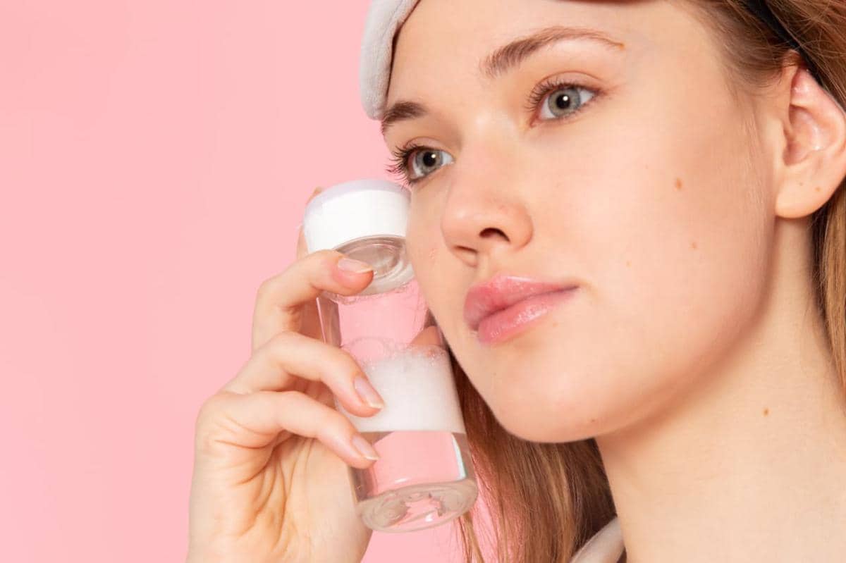 7 Rekomendasi Hydrating Toner untuk Kulit Kombinasi yang Melembapkan