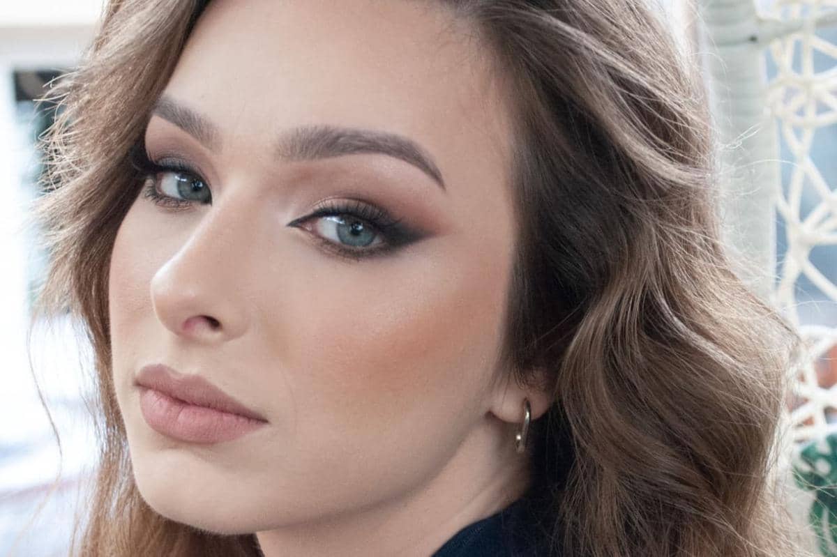 Tutorial Eye Makeup Simple untuk Pemula Mudah, Hasilnya Natural