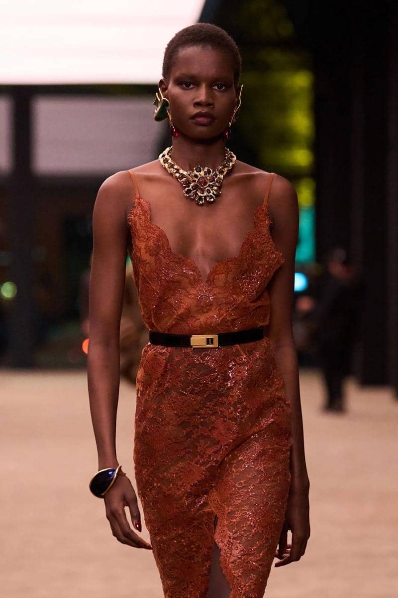 whowhatwear.com2.jpg