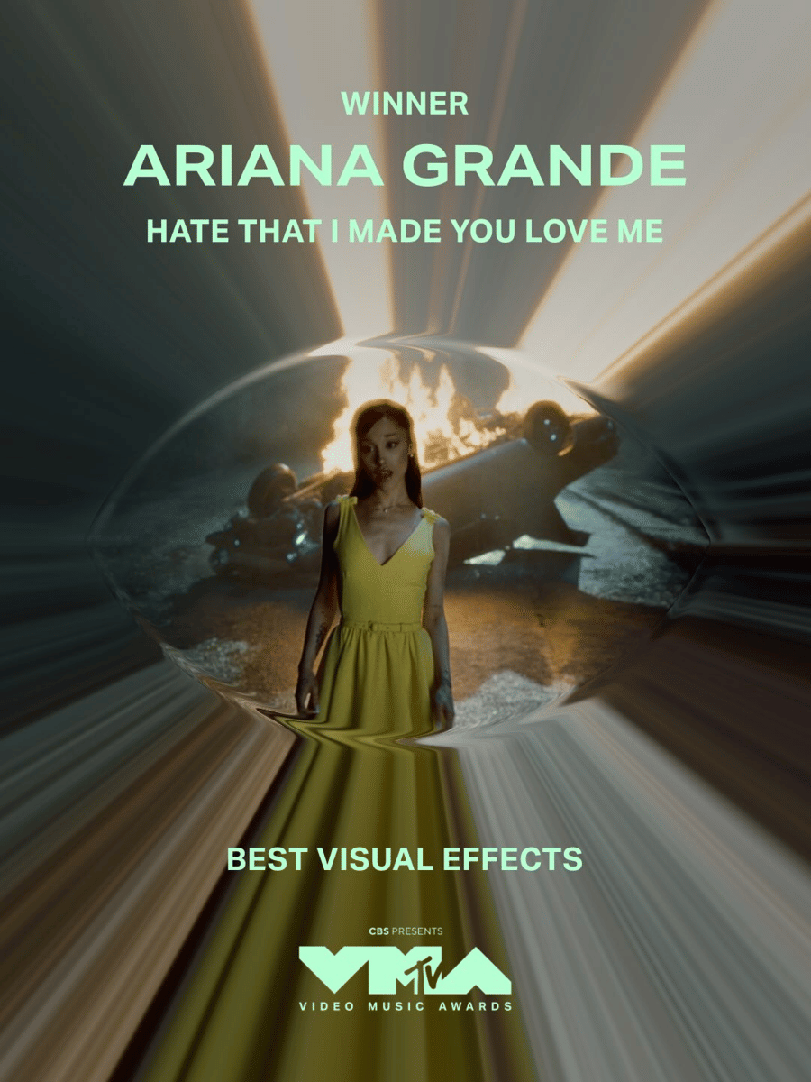 Ariana Grande memenangkan kategori Best Visual Effects untuk "hate that i made you love me" di MTV VMAs 2026