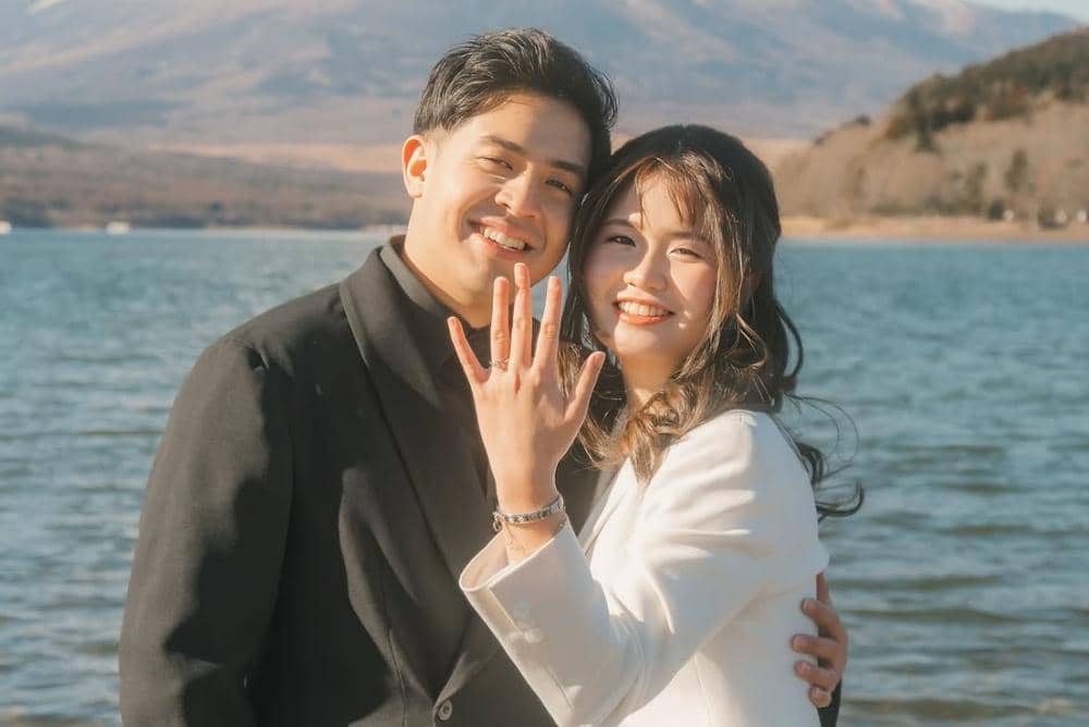 Romantis! Jerome Polin Resmi Melamar Gracia Caroline di Jepang