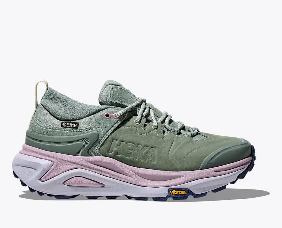 sepatu hiking perempuan waterproof