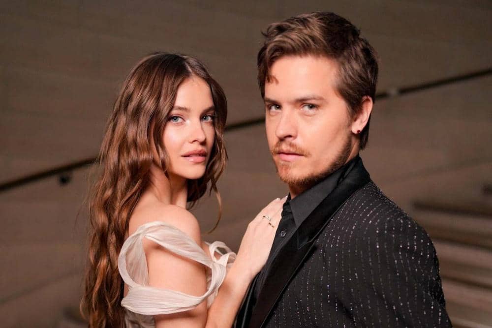 Jadi Orang Tua! Barbara Palvin dan Dylan Sprouse Sambut Anak Pertama