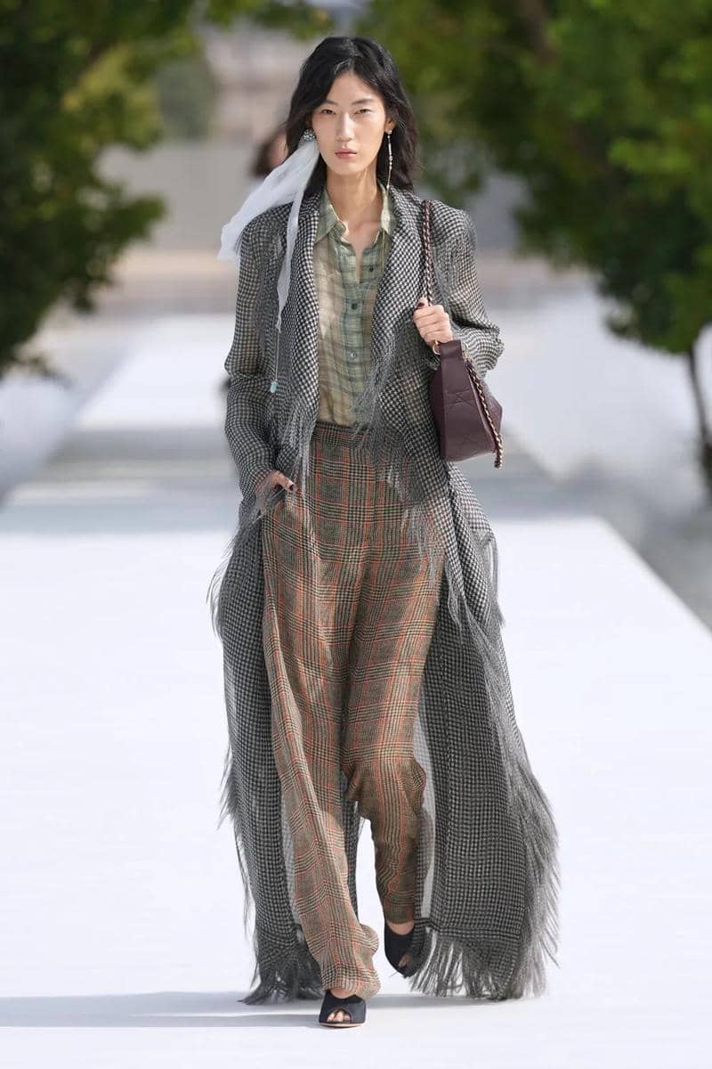 dior-spring-2027-9.jpg