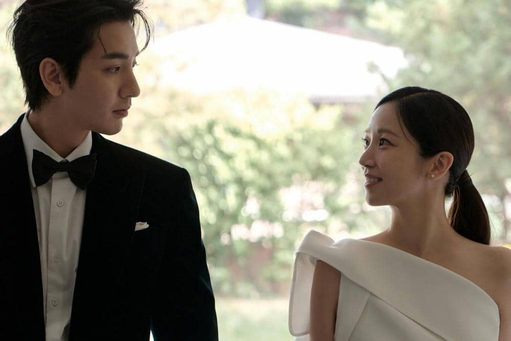 Song Ji Ho dan Kim So Ri