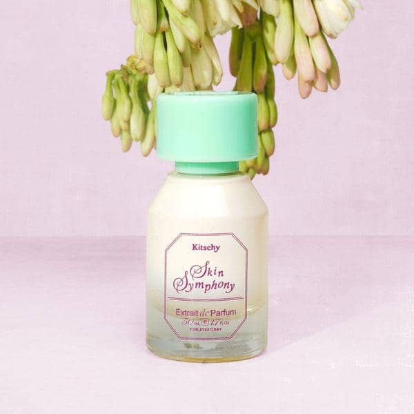 parfum untuk perempuan kantoran