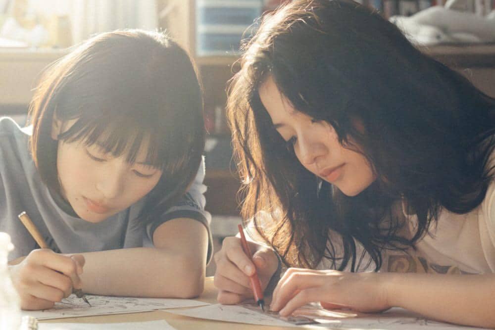 5 Fakta dan Sinopsis Film Look Back, Live Action tentang Persahabatan!