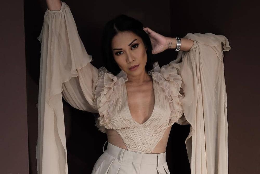 7 Fakta Keluarga Anggun C. Sasmi, Punya Darah Keraton