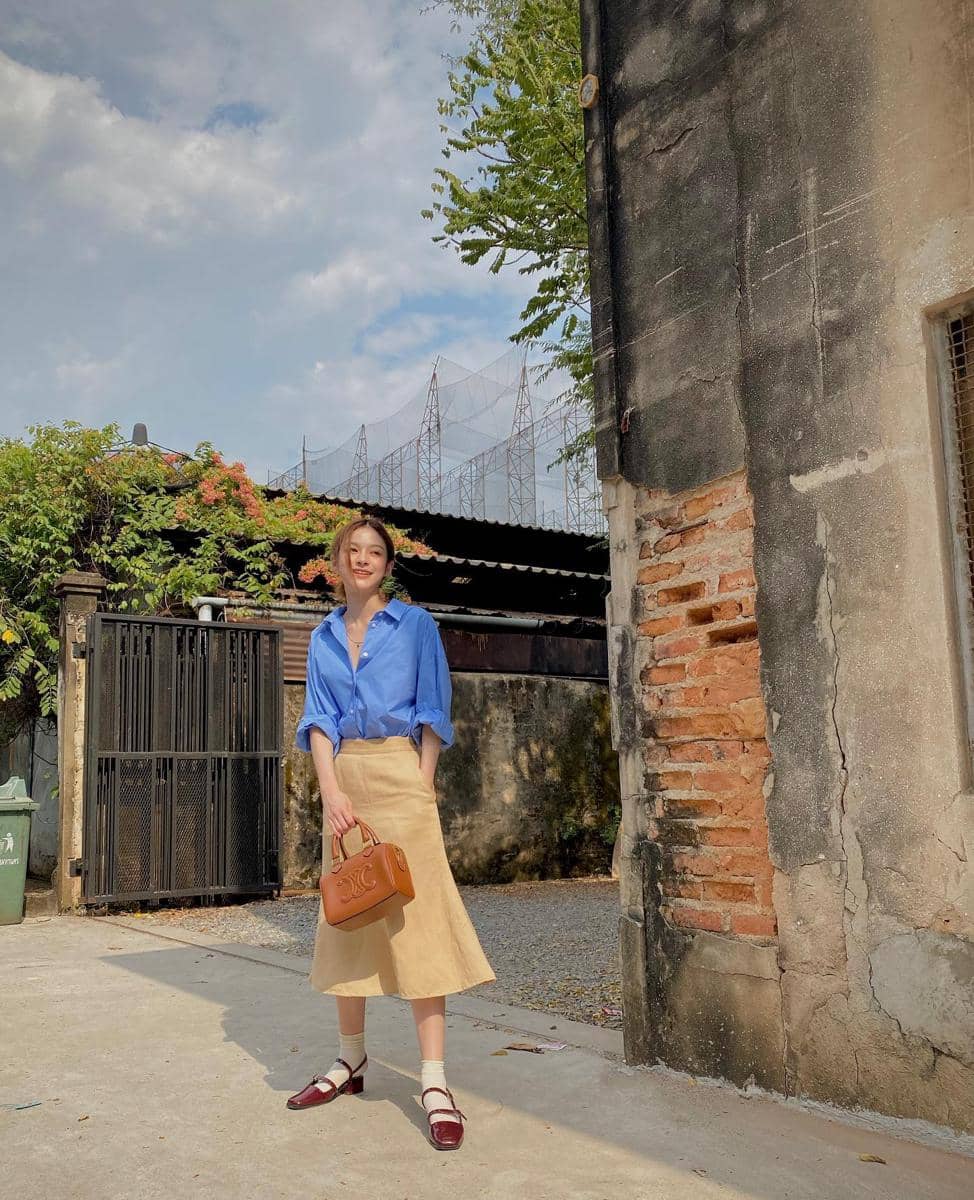 Outfit Biru