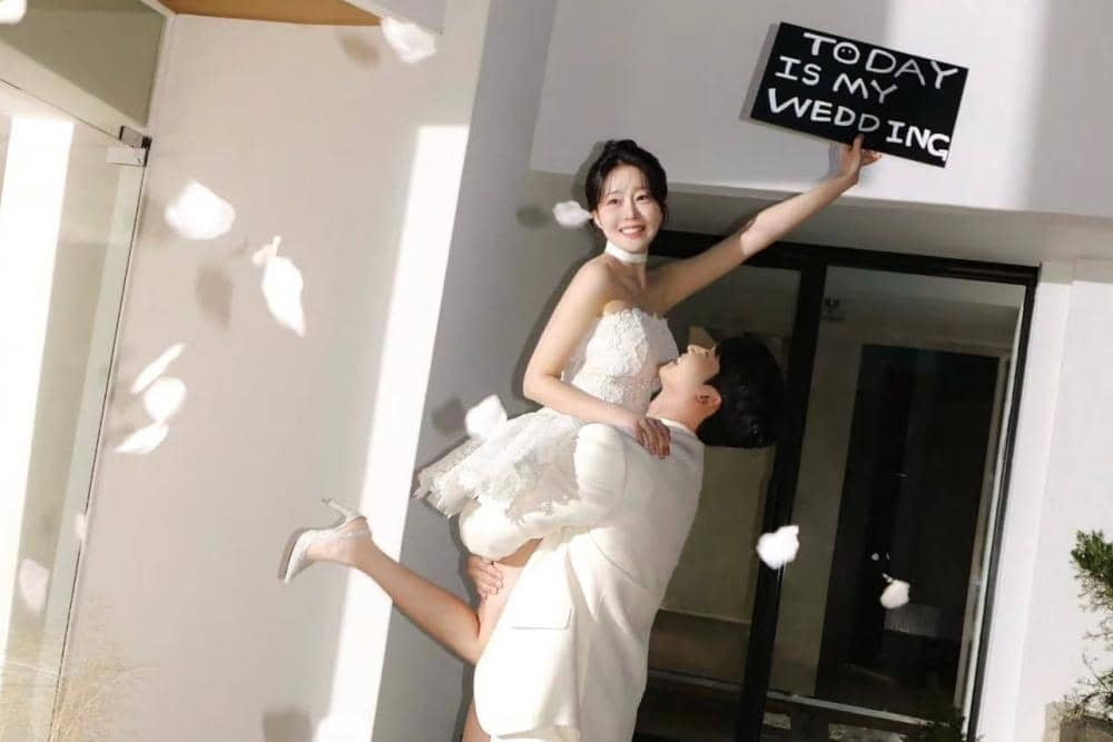 Yujeong Eks 'LABOUM' Umumkan Pernikahan