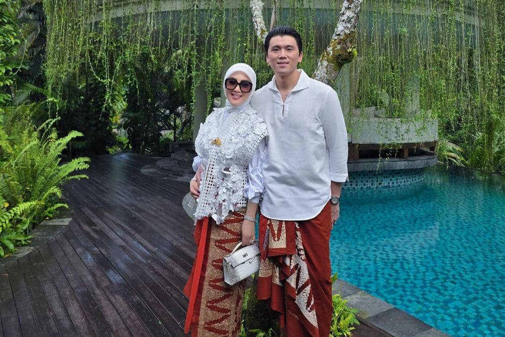 Profil Syahrini