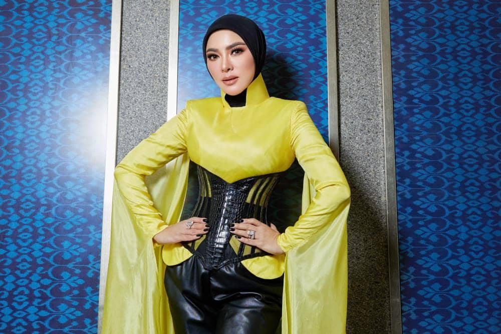 7 Fakta Keluarga Syahrini, Berasal dari Keluarga Pengusaha!