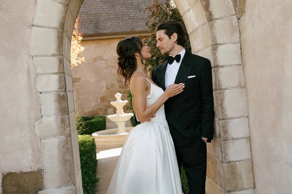 Ben Barnes Menikah Aubrey Cleland