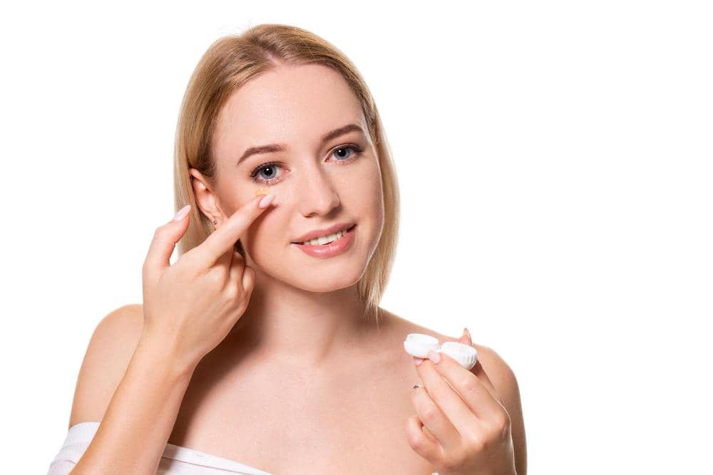 5 Tanda-Tanda Softlens Kadaluwarsa, Jangan Dipakai Lagi!