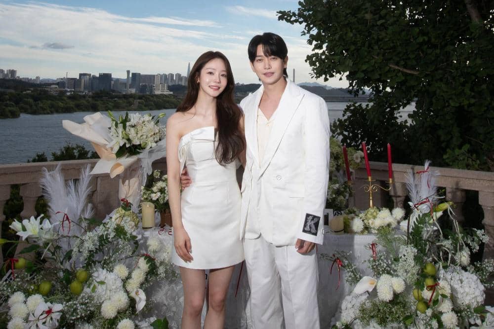 Kisah Cinta Kang Kyun Sung dan Yoo Ha Jin, Sempat Terpisah 9 Tahun!