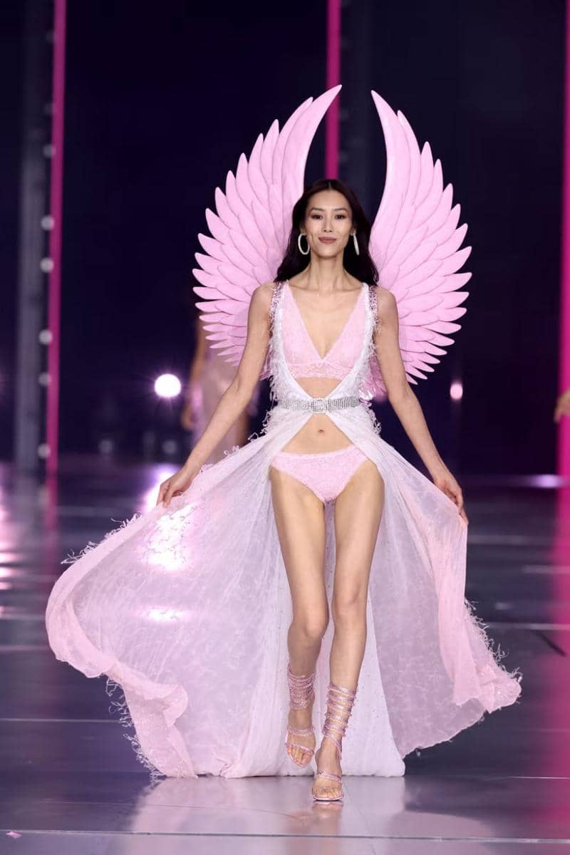 Deretan Sosok Model Asia yang Pernah Tampil di Victoria’s Secret Show