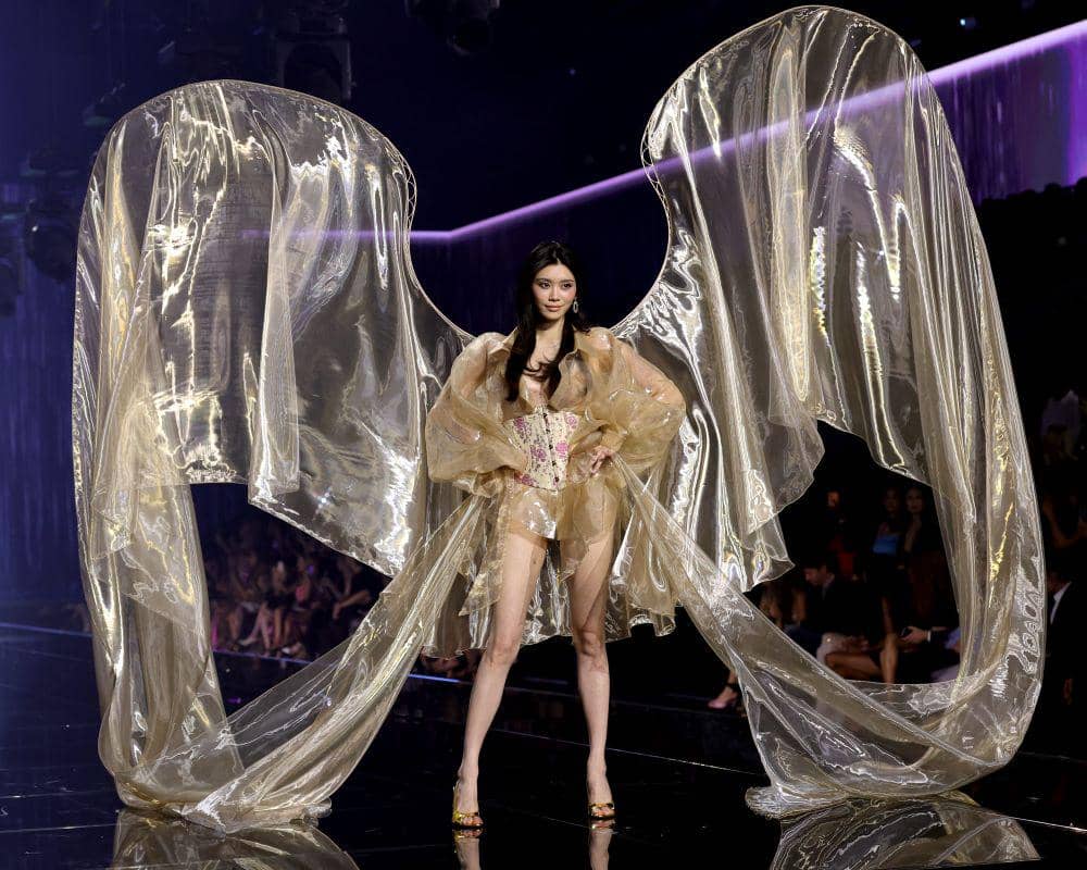 Deretan Sosok Model Asia yang Pernah Tampil di Victoria’s Secret Show