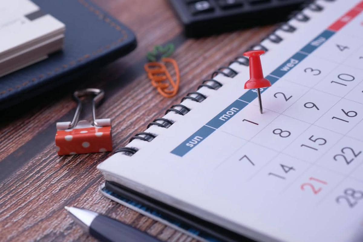 kalender 2027 lengkap dengan tanggal merah