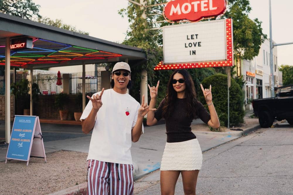 Sean Gelael dan Hana Malasan