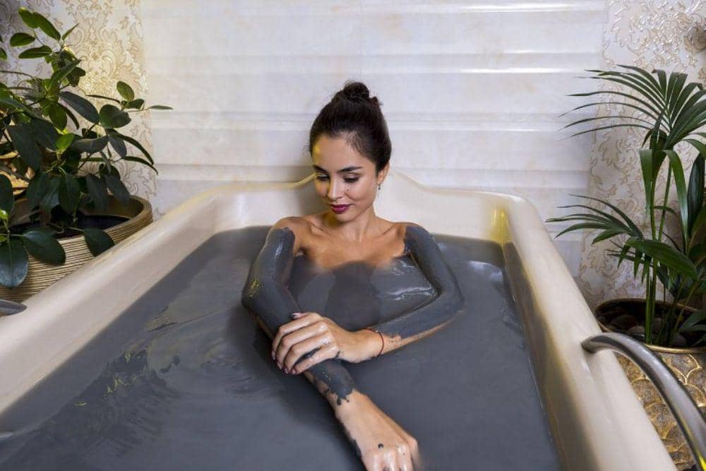 Kenalan dengan Tren Mud Bath