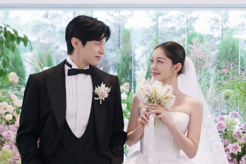 Setahun Menikah, Kim Ga Eun dan Yoon Sun Woo Umumkan Hamil Anak Pertama